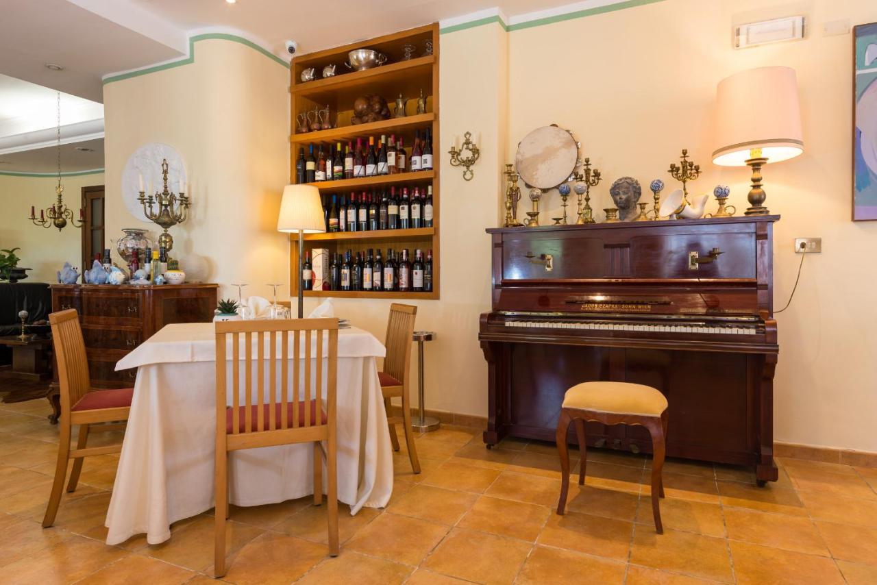 Hotel Villa Rita Paestum Ngoại thất bức ảnh